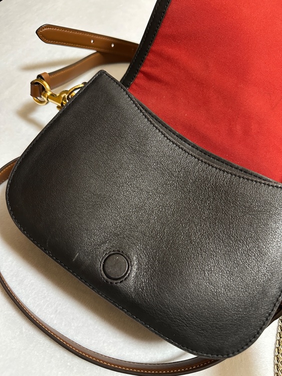  COACH ホース アンド キャリッジ （ブランドバッグ）の商品画像 - 査定依頼日：2025年9月26日 - 最高査定価格：2,000円