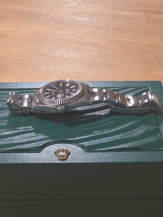 ロレックス デイトジャスト 11633（高級時計）の商品画像 - 査定依頼日：2025年12月17日 - 最高査定価格：1,350,000円