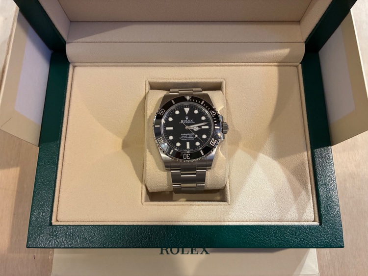 サブマリーナ　ノンデイト（高級時計）の商品画像 - 査定依頼日：2025年8月15日 - 最高査定価格：1,750,000円