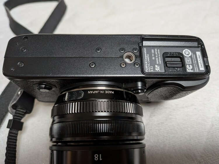 X-E2（カメラ）の商品画像 - 査定依頼日：2026年8月31日 - 最高査定価格：32,100円