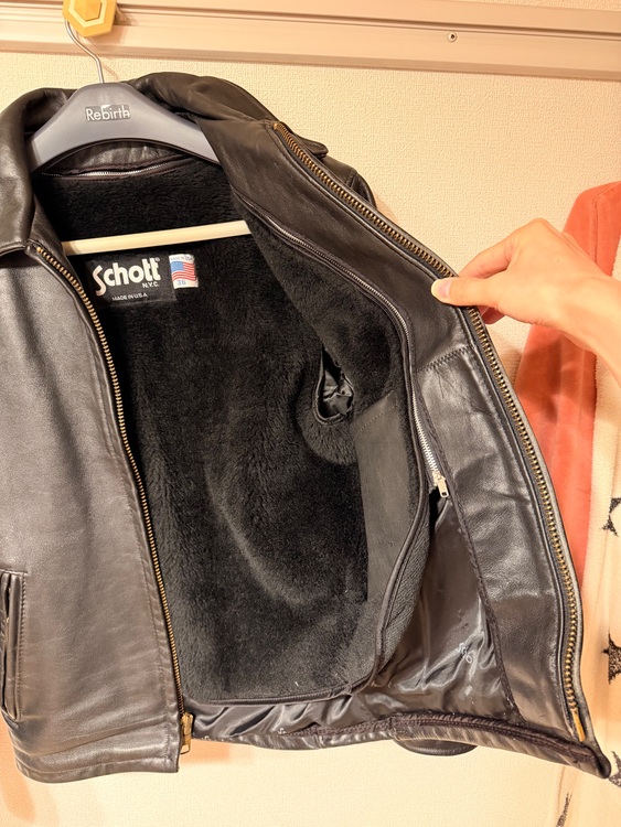 schott（古着・ファッション）の商品画像 - 査定依頼日：2025年10月30日 - 最高査定価格：18,000円