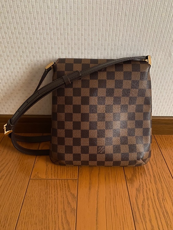 ミュゼットサルサロングショルダー（ブランドバッグ）の商品画像 - 査定依頼日：2025年11月8日 - 最高査定価格：100,000円