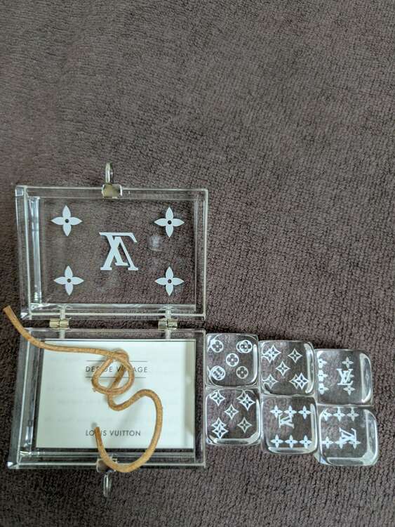 ネックレス（ブランド財布・小物）の商品画像 - 査定依頼日：2025年5月22日 - 最高査定価格：50,000円