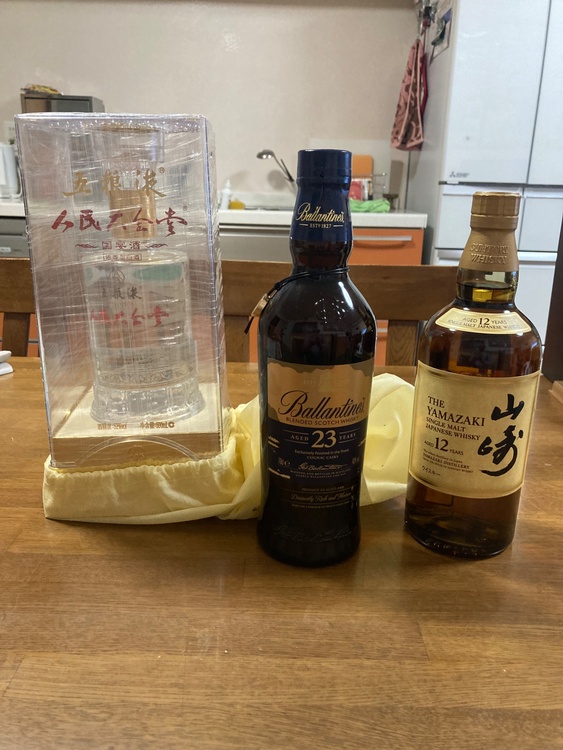 ウイスキー サントリー山崎 （お酒）の商品画像 - 査定依頼日：2026年5月9日 - 最高査定価格：38,500円