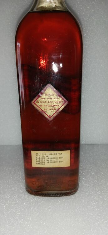 ジョニーウォーカーレッド（お酒）の商品画像 - 査定依頼日：2025年11月6日 - 最高査定価格：1,000円