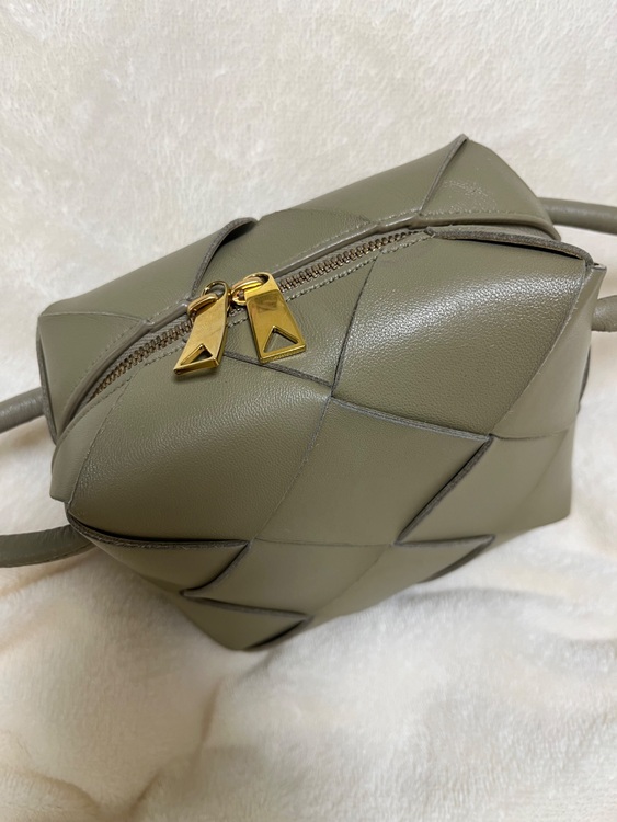 ボッテガ・ヴェネタ  （ブランドバッグ）の商品画像 - 査定依頼日：2025年10月6日 - 最高査定価格：65,000円