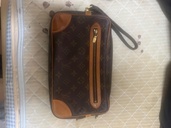 ルイヴィトン モノグラム （ブランドバッグ）の商品画像 - 査定依頼日：2026年3月29日 - 最高査定価格：30,000円