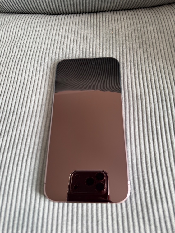 iPhone14ProMax 128GB ディープパープル（スマホ）の商品画像 - 査定依頼日：2025年12月12日 - 最高査定価格：80,000円