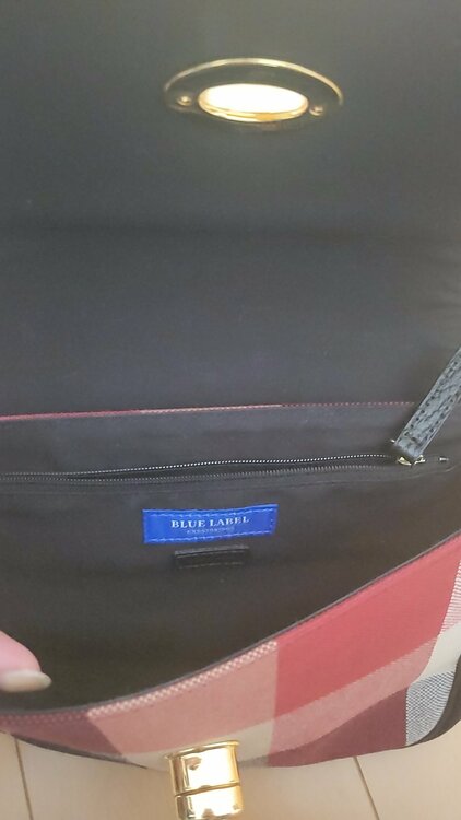 BURBERRY BLUE LABEL　ショルダーバッグ（ブランドバッグ）の商品画像 - 査定依頼日：2026年1月25日 - 最高査定価格：5,000円