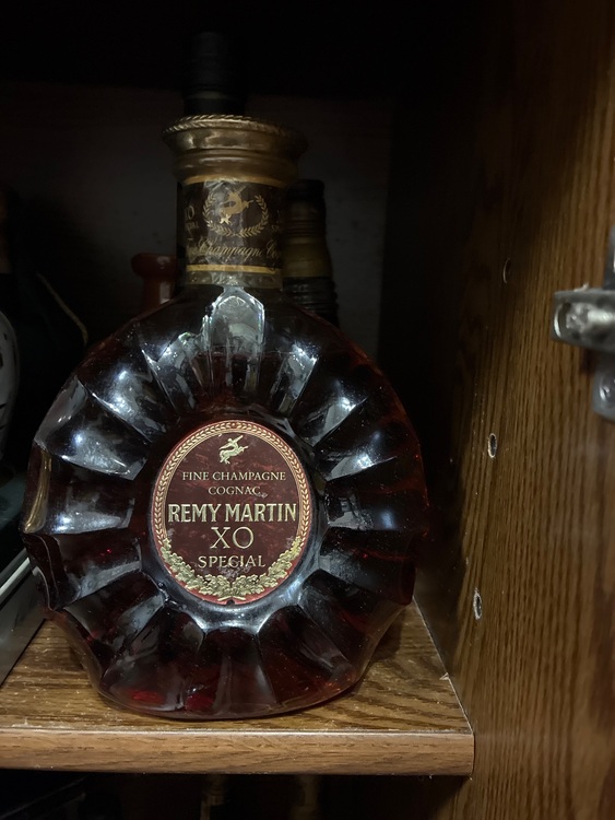XO special（お酒）の商品画像 - 査定依頼日：2025年10月15日 - 最高査定価格：7,000円