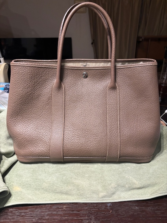 ガーデンパーティー M M エトゥーブ（ブランドバッグ）の商品画像 - 査定依頼日：2026年3月30日 - 最高査定価格：350,000円