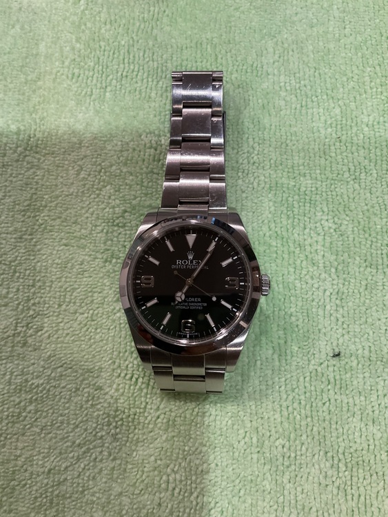 ロレックス エクスプローラー 214270（高級時計）の商品画像 - 査定依頼日：2025年11月12日 - 最高査定価格：1,000,000円