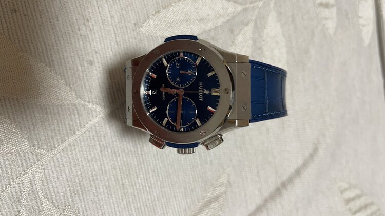 ウブロ クラシックフュージョン （高級時計）の商品画像 - 査定依頼日：2025年4月8日 - 最高査定価格：650,000円