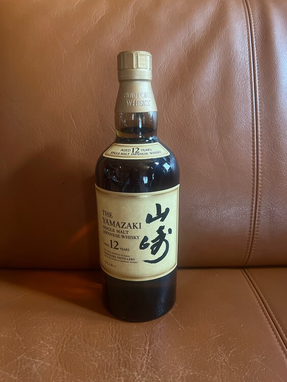 ウイスキー サントリー山崎 （お酒）の商品画像 - 査定依頼日：2025年3月27日 - 最高査定価格：19,500円