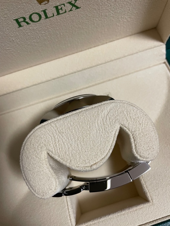 ロレックス エアキング 126900（高級時計）の商品画像 - 査定依頼日：2026年2月3日 - 最高査定価格：1,300,000円