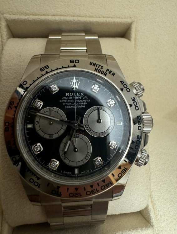 ロレックス デイトナ 126509G（高級時計）の商品画像 - 査定依頼日：2026年2月25日 - 最高査定価格：8,500,000円