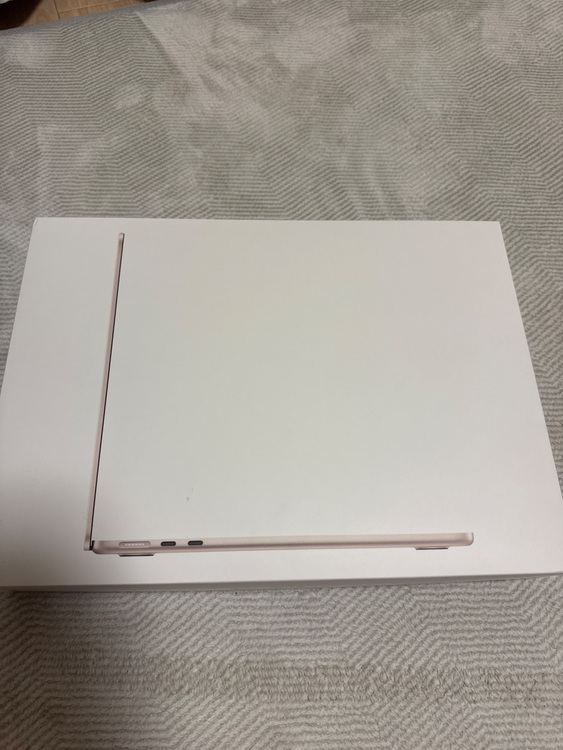 MacBookAir13.6inch（PC・タブレット）の商品画像 - 査定依頼日：2025年9月26日 - 最高査定価格：2円