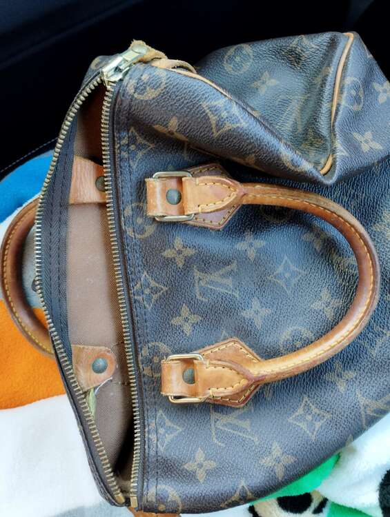 ルイヴィトン スピーディー （ブランドバッグ）の商品画像 - 査定依頼日：2024年12月30日 - 最高査定価格：25,000円