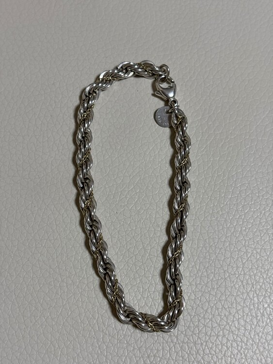 ティファニーブレスレット（金・貴金属）の商品画像 - 査定依頼日：2025年1月30日 - 最高査定価格：32,000円