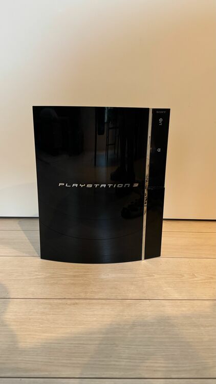 PS3 (CECHA00)（ゲーム機本体・ゲームソフト）の商品画像 - 査定依頼日：2025年8月22日 - 最高査定価格：8,000円