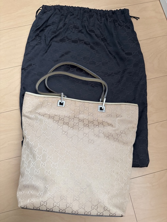 グッチ  （ブランドバッグ）の商品画像 - 査定依頼日：2026年4月29日 - 最高査定価格：30,000円