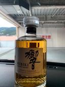 ウイスキー サントリー響 （お酒）の商品画像 - 査定依頼日：2025年10月24日 - 最高査定価格：9,000円