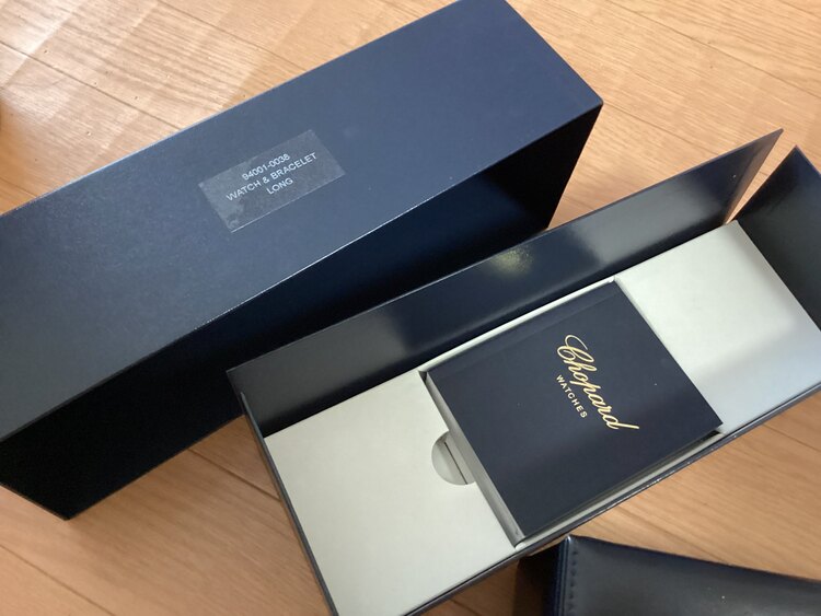 ショパール ハッピースポーツ 858（高級時計）の商品画像 - 査定依頼日：2025年4月25日 - 最高査定価格：780,000円