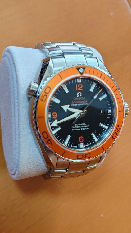オメガ シーマスター OMEGA プラネットオーシャン 600コーアクシャル（高級時計）の商品画像 - 査定依頼日：2026年3月4日 - 最高査定価格：550,000円