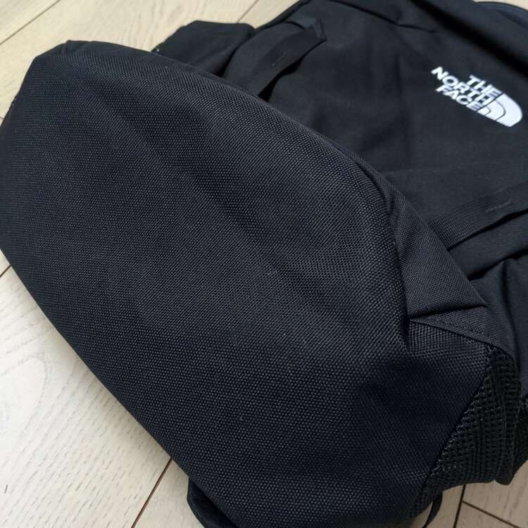 THE NORTH FACE　VAULT バックパック ブラック（古着・ファッション）の商品画像 - 査定依頼日：2026年4月3日 - 最高査定価格：2,000円