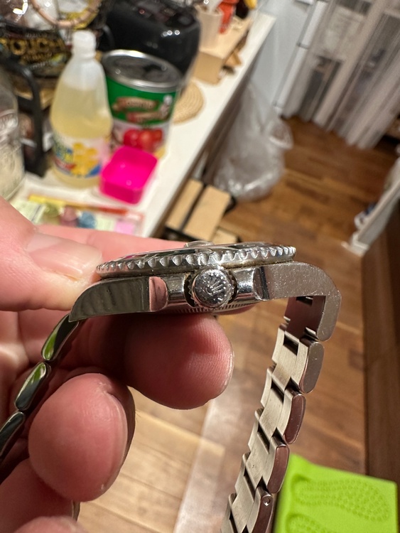 ロレックス GMTマスター 116720（高級時計）の商品画像 - 査定依頼日：2026年2月20日 - 最高査定価格：2,000,000円