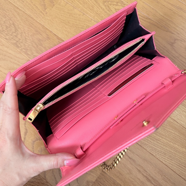 SAINT LAURENT サンローラン YSL チェーンウォレット WOC ピンク ゴールド（ブランドバッグ）の商品画像 - 査定依頼日：2026年9月21日 - 最高査定価格：80,000円