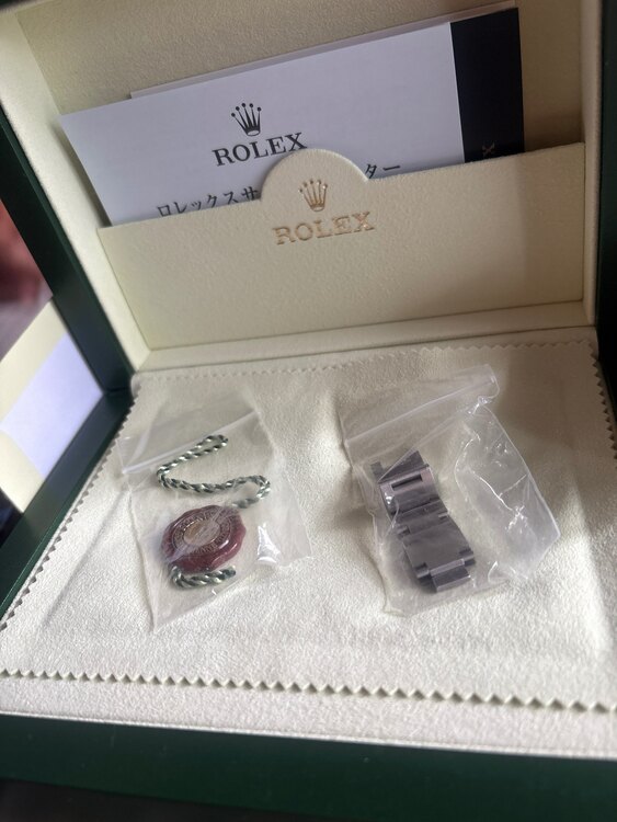 ロレックス シードゥエラー 11666（高級時計）の商品画像 - 査定依頼日：2025年5月18日 - 最高査定価格：1,300,000円