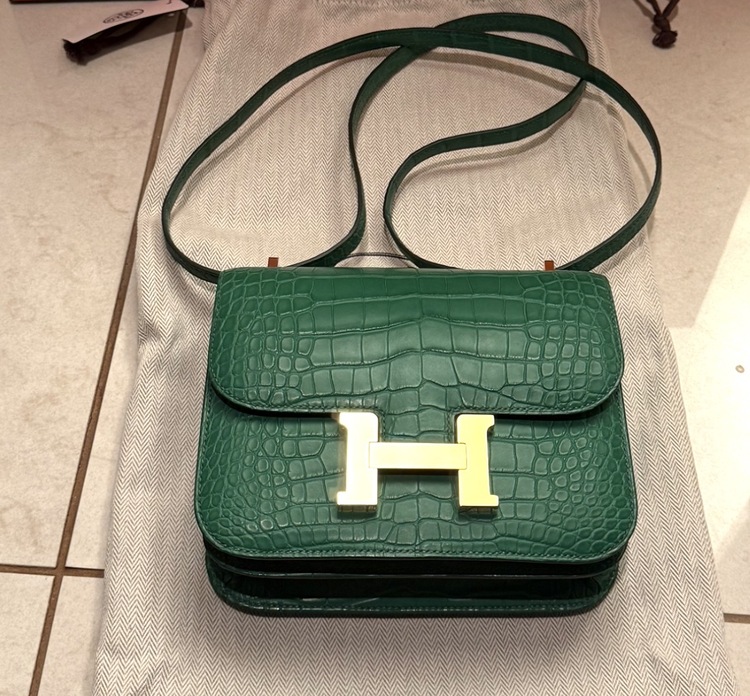 エルメス コンスタンス （ブランドバッグ）の商品画像 - 査定依頼日：2025年12月15日 - 最高査定価格：4,000,000円