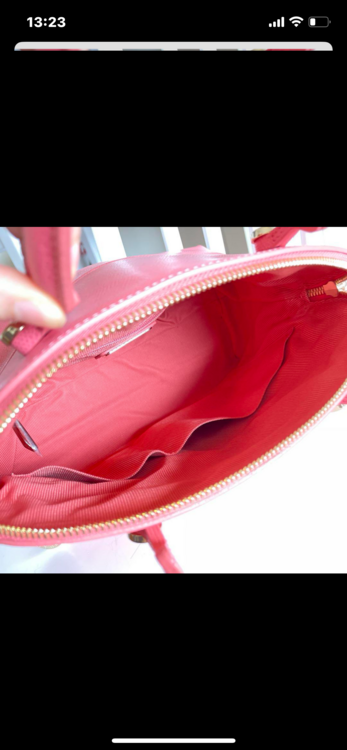 フルラ　パイパー（ブランドバッグ）の商品画像 - 査定依頼日：2025年4月6日 - 最高査定価格：3,000円