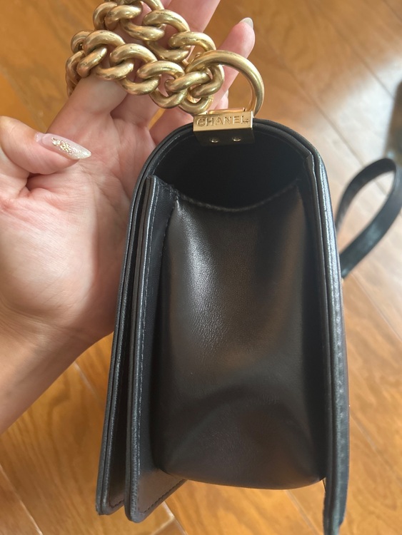 シャネル ボーイシャネル （ブランドバッグ）の商品画像 - 査定依頼日：2025年9月18日 - 最高査定価格：400,000円