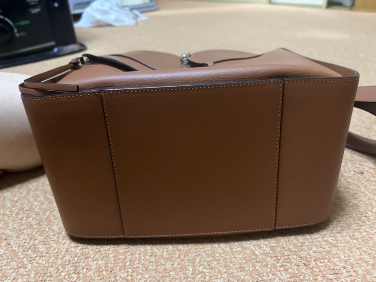 クロエ（ブランドバッグ）の商品画像 - 査定依頼日：2025年6月7日 - 最高査定価格：80,000円