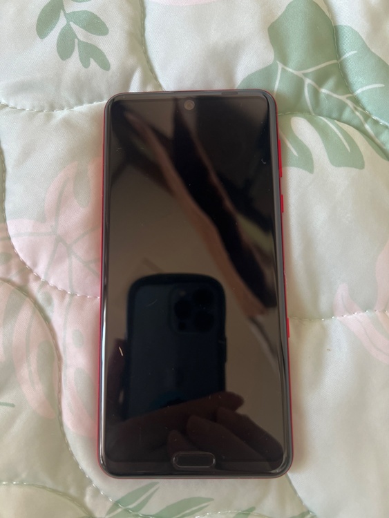 docomo AQUOS（スマホ）の商品画像 - 査定依頼日：2026年8月9日 - 最高査定価格：1,500円