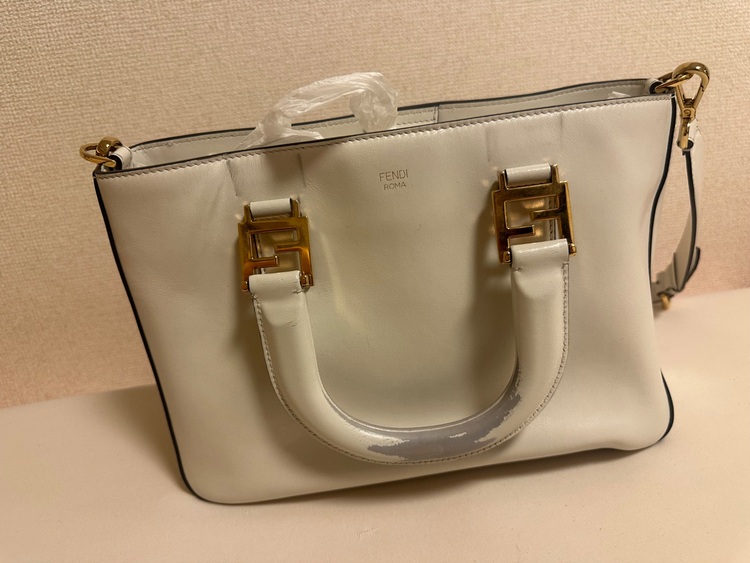 fendi ffトート（ブランドバッグ）の商品画像 - 査定依頼日：2025年9月3日 - 最高査定価格：50,000円
