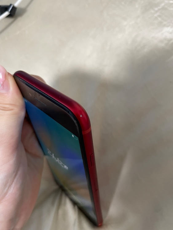 iPhone iPhone8 64GB SIMフリー（スマホ）の商品画像 - 査定依頼日：2026年7月12日 - 最高査定価格：4,500円
