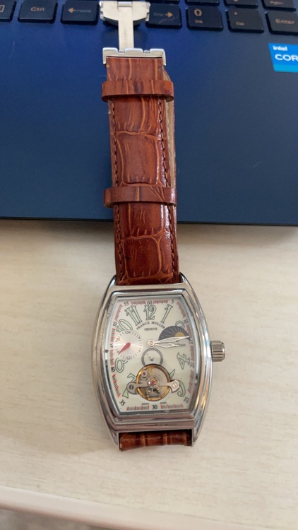 フランクミュラー その他 （高級時計）の商品画像 - 査定依頼日：2025年10月1日 - 最高査定価格：1,000円