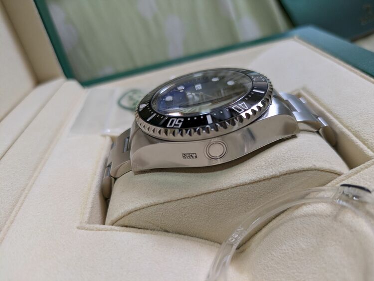 ロレックス シードゥエラー 12266（高級時計）の商品画像 - 査定依頼日：2025年9月19日 - 最高査定価格：1,820,000円