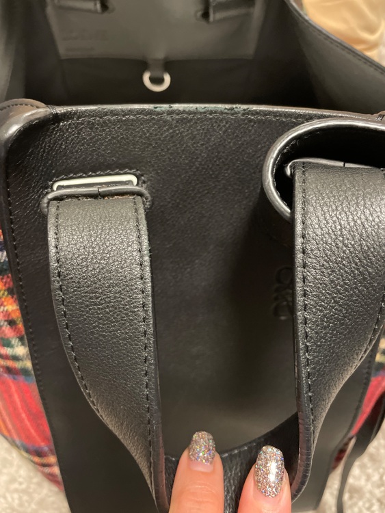 ロエベ　ハンモックミディアム　タータンチェック（ブランドバッグ）の商品画像 - 査定依頼日：2025年12月4日 - 最高査定価格：70,000円