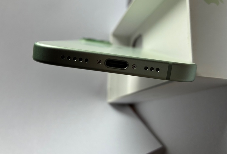 iPhone15 128GB グリーン（スマホ）の商品画像 - 査定依頼日：2026年2月3日 - 最高査定価格：64,000円