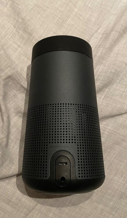 BOSE SoundLink Revolve II Triple Black（オーディオ・スピーカー）の商品画像 - 査定依頼日：2025年5月10日 - 最高査定価格：8,000円