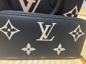 バック、財布（ブランドバッグ）の商品画像 - 査定依頼日：2025年1月30日 - 最高査定価格：300,000円