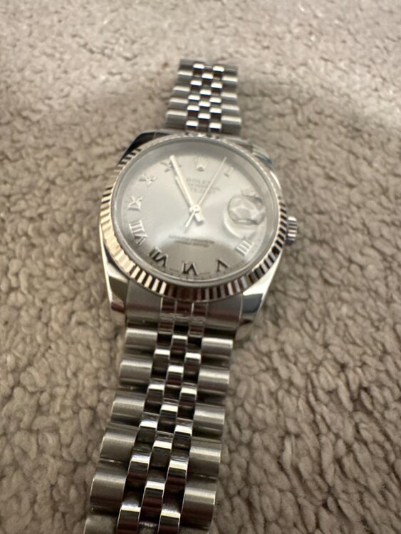 ロレックス デイトジャスト 11623（高級時計）の商品画像 - 査定依頼日：2025年1月8日 - 最高査定価格：900,000円