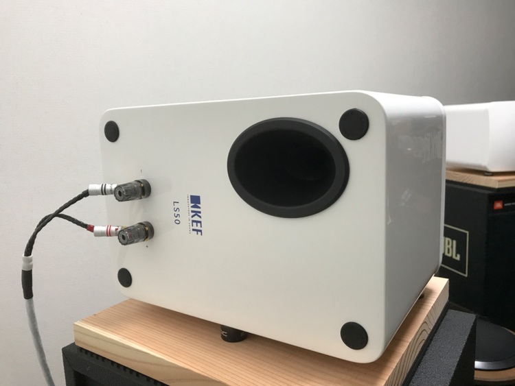 KEF LS50（オーディオ・スピーカー）の商品画像 - 査定依頼日：2025年7月10日 - 最高査定価格：40,000円