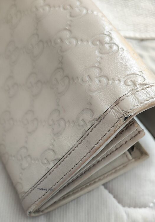 財布（ブランド財布・小物）の商品画像 - 査定依頼日：2025年7月17日 - 最高査定価格：8,000円