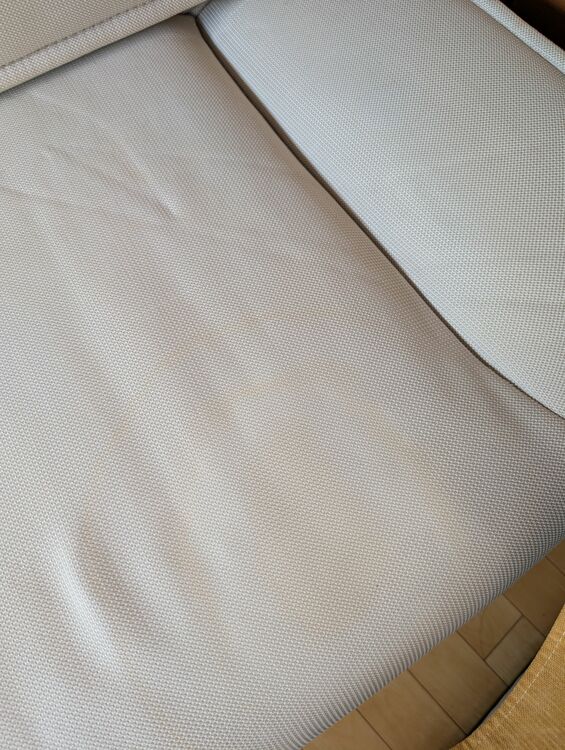 カッシーナ　ヴェランダ　三人掛けソファー（家具・寝具）の商品画像 - 査定依頼日：2025年6月20日 - 最高査定価格：5,000円