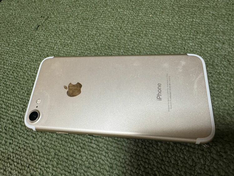 MNCG2J/A（スマホ）の商品画像 - 査定依頼日：2025年8月13日 - 最高査定価格：2,500円